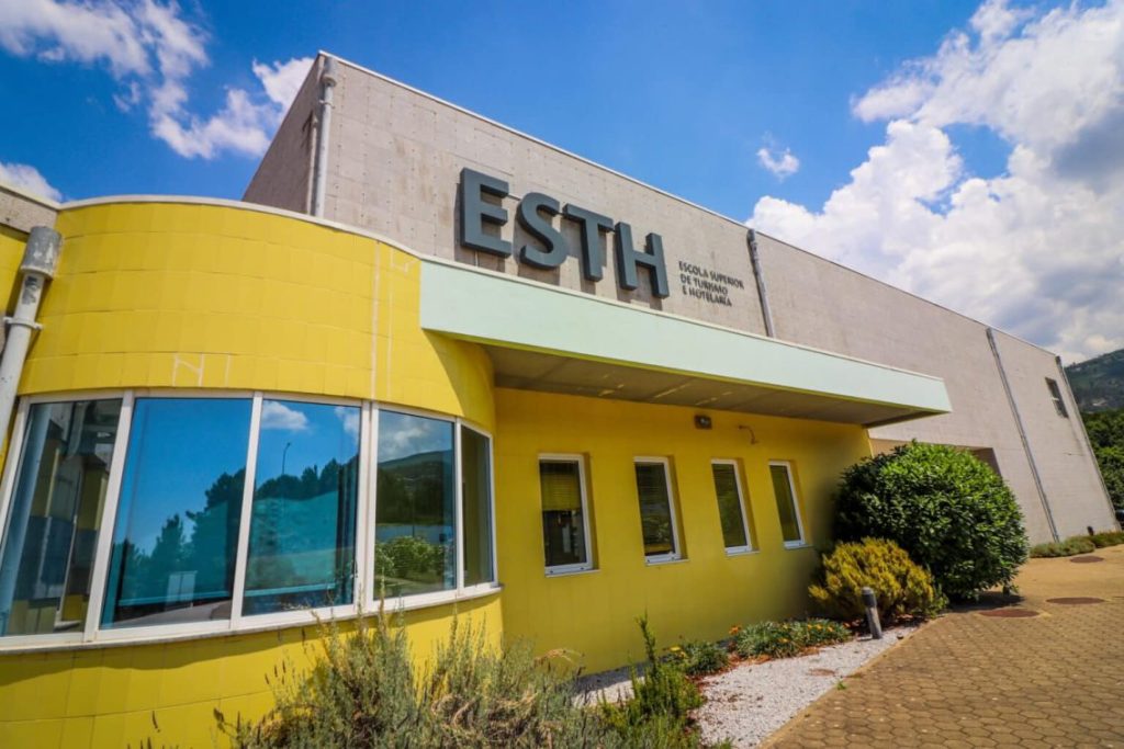 Politécnico da Guarda coloca 562 alunos. ESTH com pouca procura - Seia ...