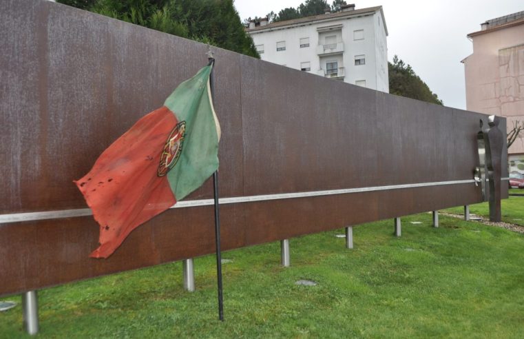 Paraquedistas da Estrela prestam homenagem a camaradas falecidos
