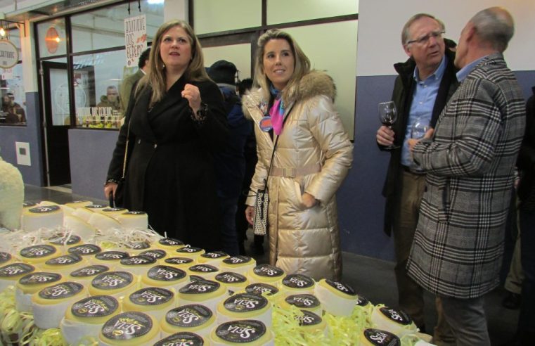 Feira do Queijo atrai candidatos à Assembleia da República