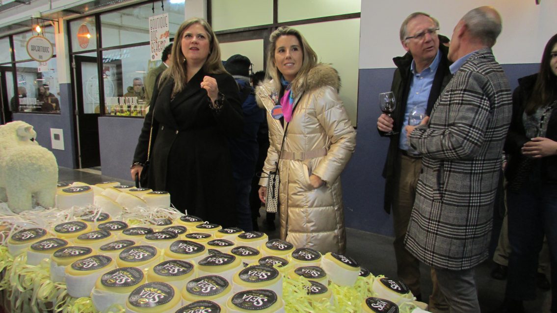Feira do Queijo atrai candidatos à Assembleia da República