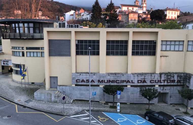 Casa Municipal da Cultura de Seia recebe peça de teatro “25 de Abril, Sempre!”
