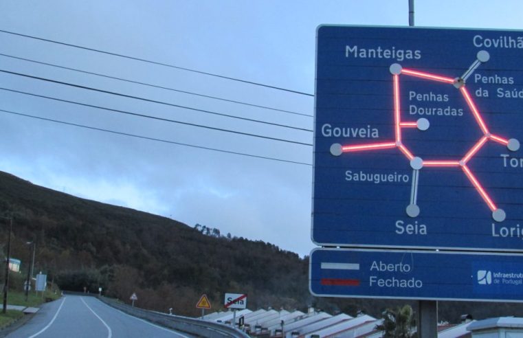 Neve encerra todas as estradas do maciço central da Serra da Estrela