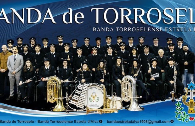 Banda de Torroselo dá espetáculo na noite de 24 de abril