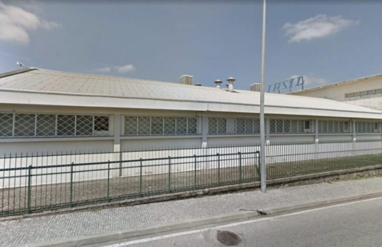 Fábrica fecha e despede 190 trabalhadores