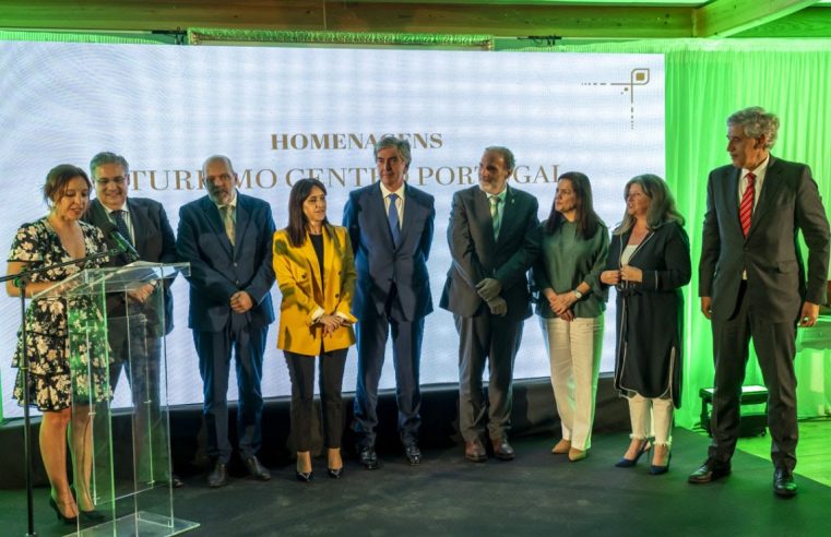 Turismo do Centro homenageou personalidades e instituições da região
