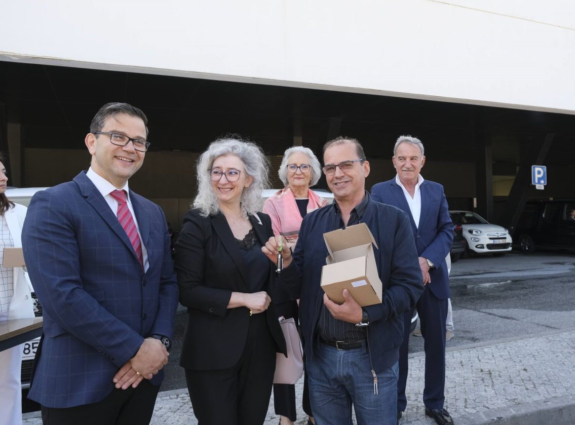 Centro de Saúde de Seia reforçado com nova viatura para apoio domiciliário