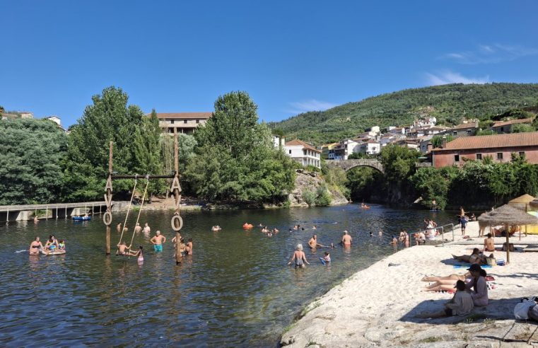 Praia Fluvial de Avô eleita Praia do Ano 2024