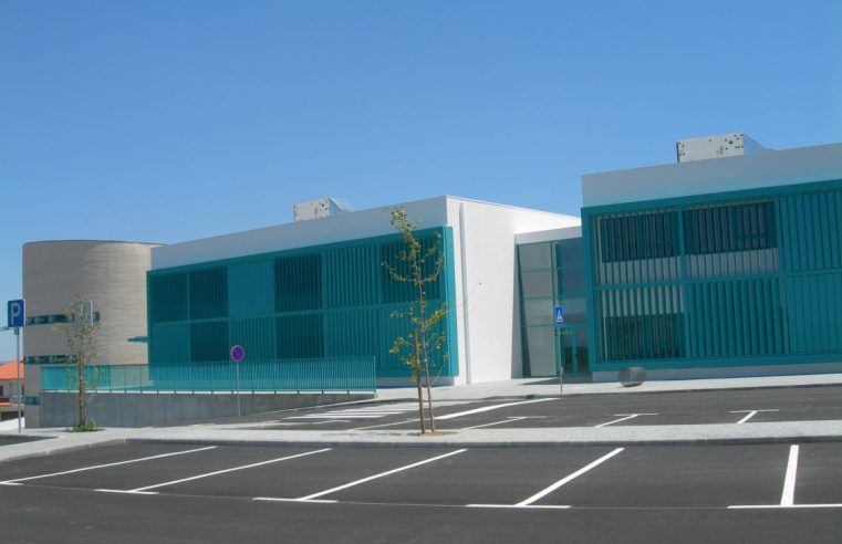 Seia investe 1,135 milhões de euros em refeições e transportes escolares