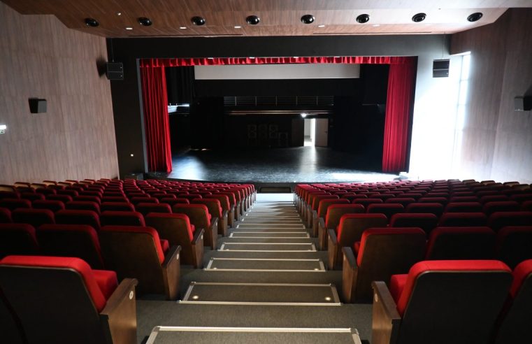António Zambujo estreia palco da nova Casa da Cultura de Oliveira do Hospital