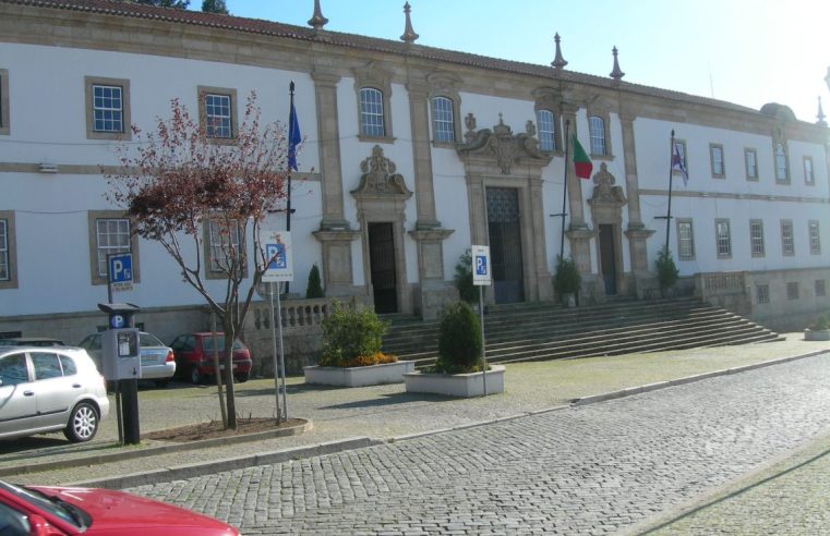 Gouveia assinala aniversário da elevação a cidade e de Vila Nova de Tazem a vila