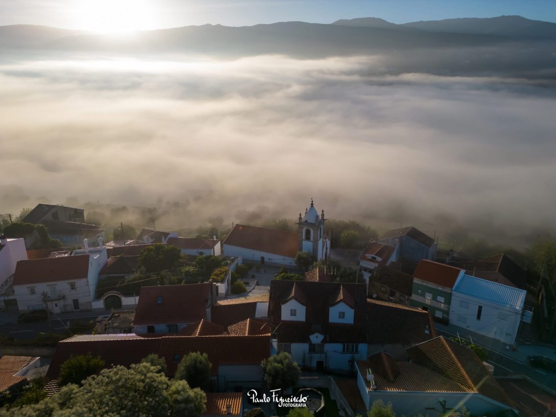 Distritos da Guarda e Viseu em alerta laranja devido ao nevoeiro gelado e persistente