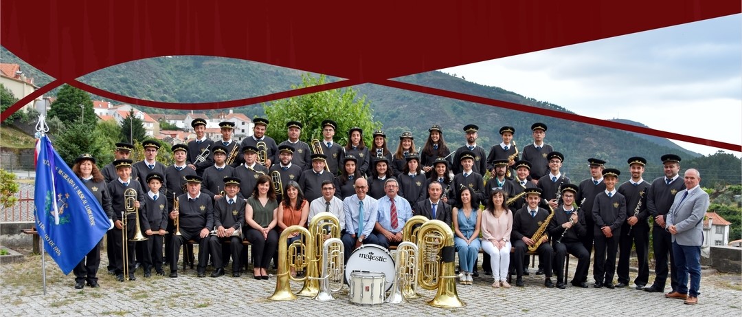 Sociedade Recreativa e Musical Loriguense sobe ao palco da Casa da Cultura de Seia
