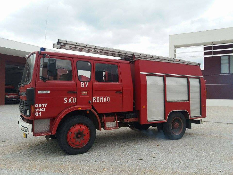 Bombeiros de São Romão angariam fundos para substituir viatura com 43 anos