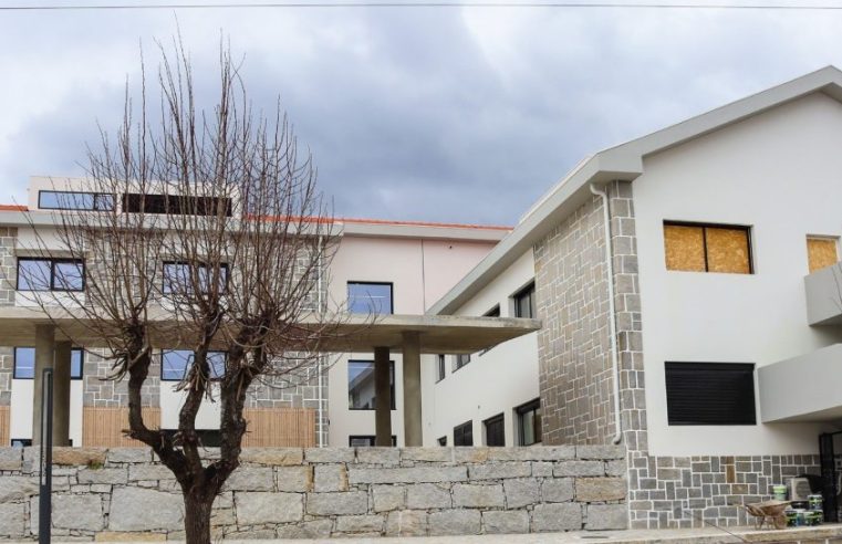 Seia abre duas Unidades de Saúde Familiar