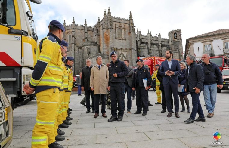 Proteção Civil alerta para risco de fogos mais intensos na Serra da Estrela