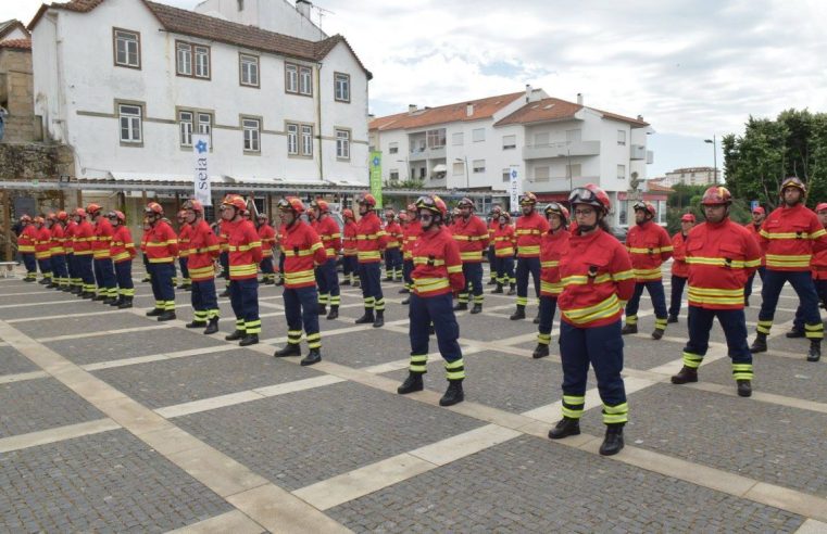 Câmara de Seia entrega 30 mil euros aos bombeiros do concelho para aquisição de equipamento