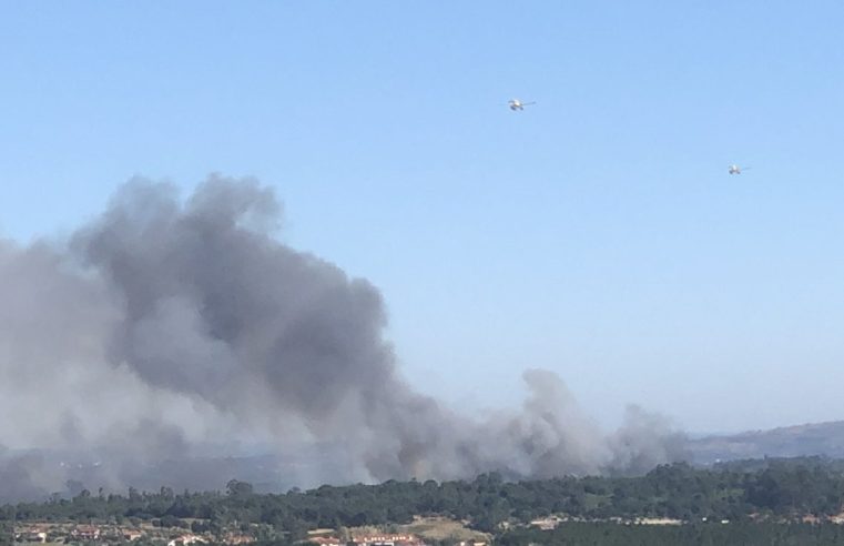Incêndio em Pinhanços com meios reforçados
