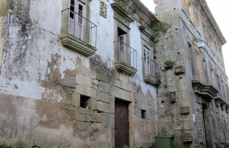 Oliveira do Hospital investe na reconstrução de edifício secular em Aldeias das Dez