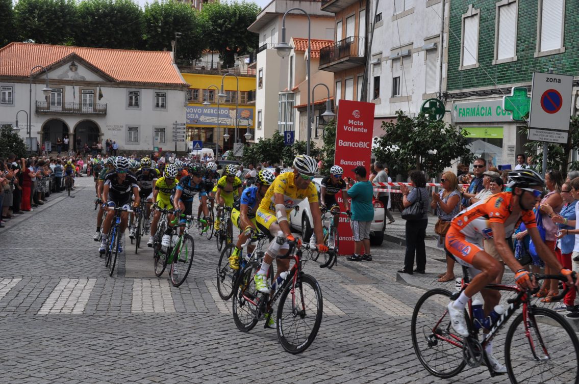 Volta a Portugal em Bicicleta passa por Oliveira do Hospital, Seia e Gouveia