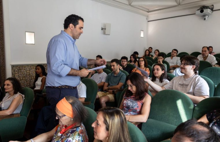 Programa “Cool Work” regressa nas férias de Natal para proporcionar experiências práticas a jovens estudantes