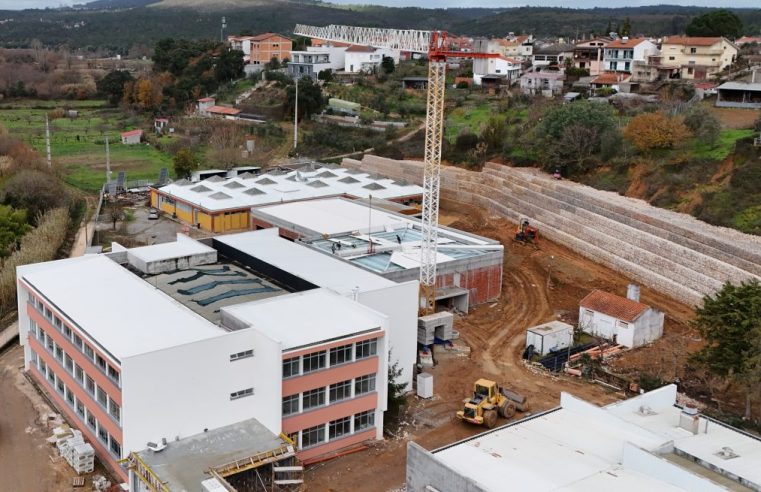 Arganil investe mais de 835 mil euros em mobiliário e equipamento escolar