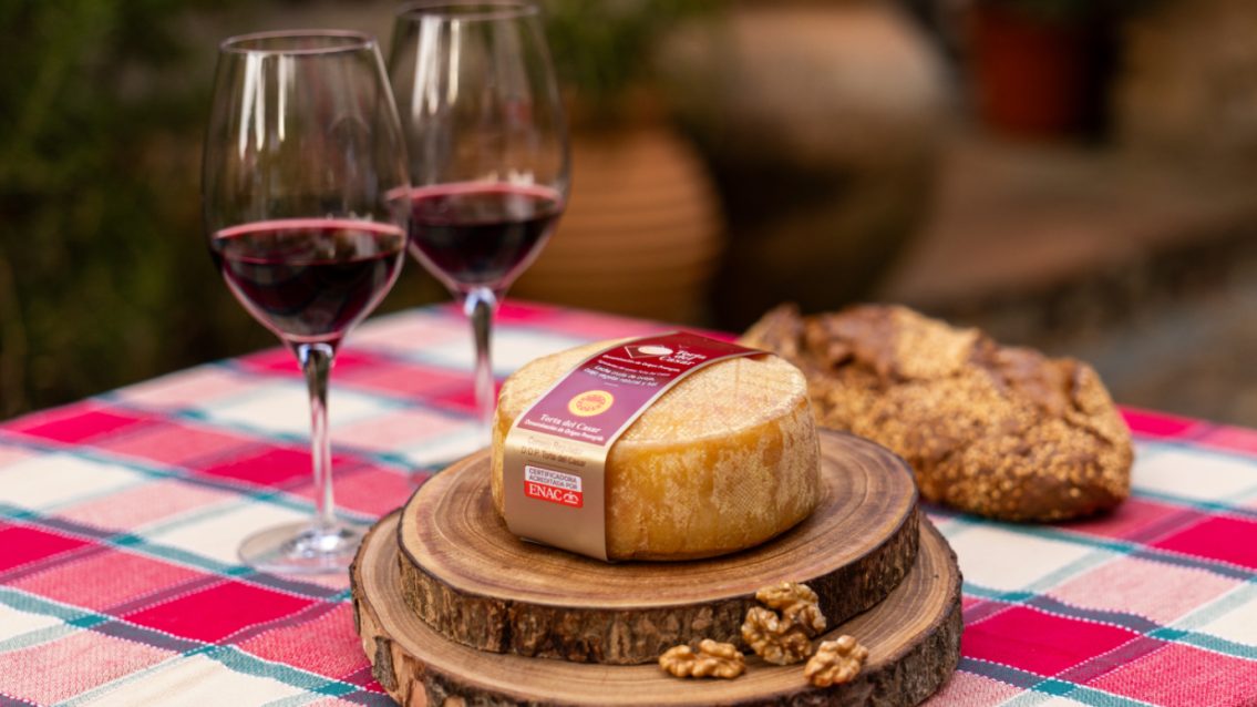 Festa do Queijo de Oliveira do Hospital recebe “Torta del Casar” como queijo convidado