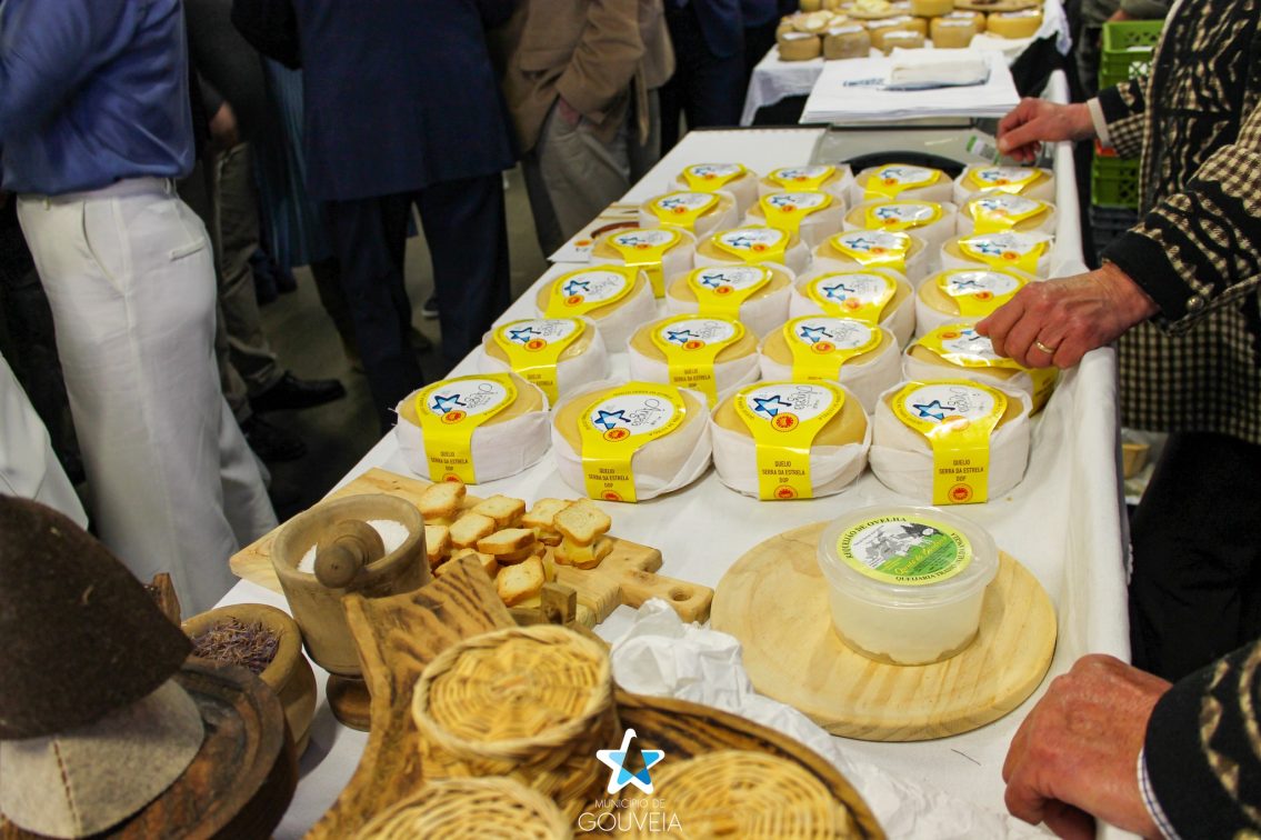 Mercado do Queijo regressa a Gouveia para celebrar os sabores da Serra da Estrela