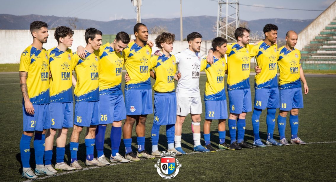 São Romão empata em Foz Côa num jogo intenso e com duas expulsões