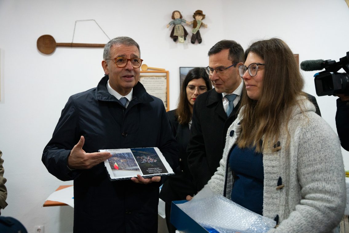 Seguro anuncia Presidência Aberta na Região Centro durante visita a Arganil