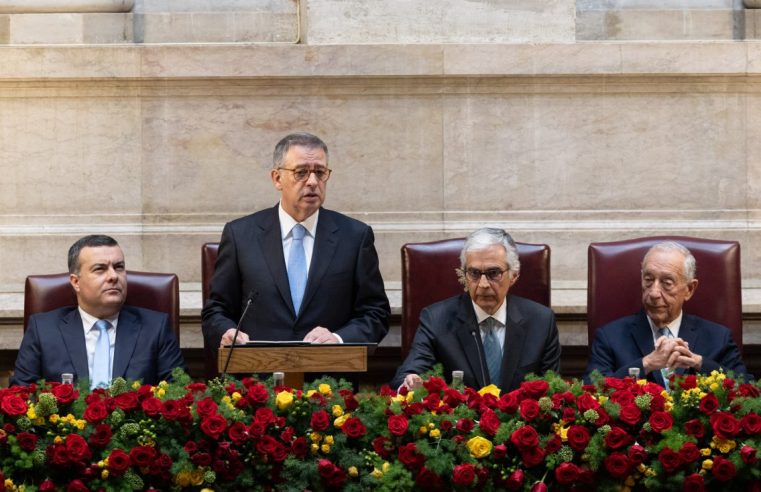 Interior do país “abandonado e esquecido”, alerta António José Seguro na tomada de posse