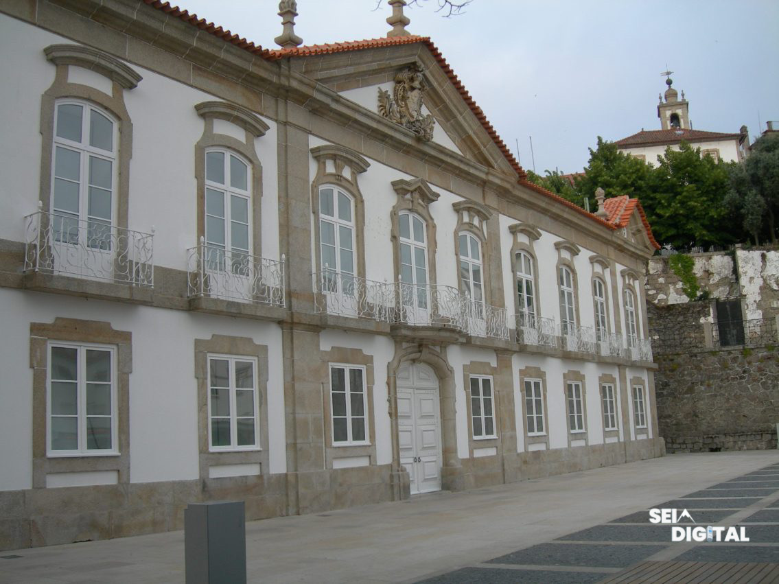 Câmara de Seia aposta em inteligência artificial para modernizar atendimento ao cidadão