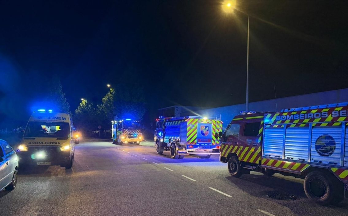 Incêndio em unidade fabril do Museu do Pão em Seia controlado sem vítimas