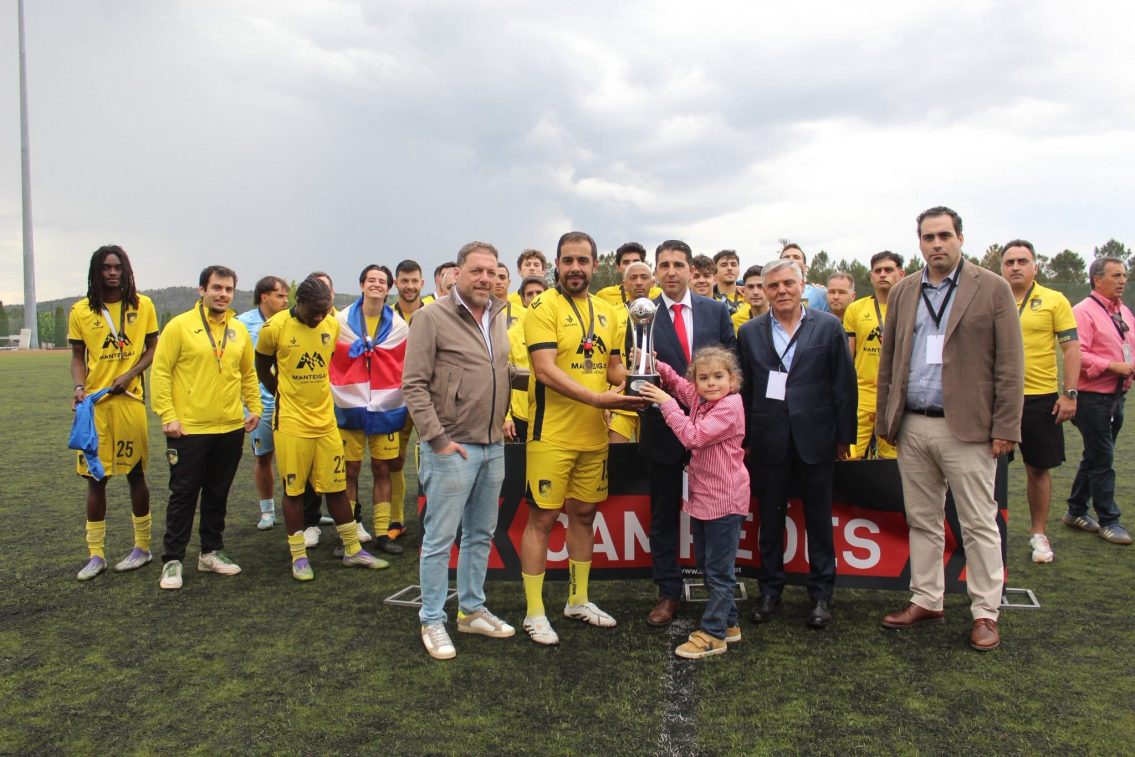 Manteigas conquista dobradinha e vence Taça da 2ª Liga em final emocionante frente ao Seia FC