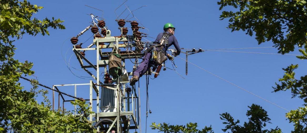 Trabalhos da E-Redes vão deixar várias ruas de São Romão sem eletricidade no domingo