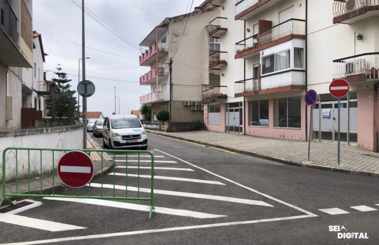 Mudança no trânsito corta acesso habitual ao Centro de Saúde de Seia