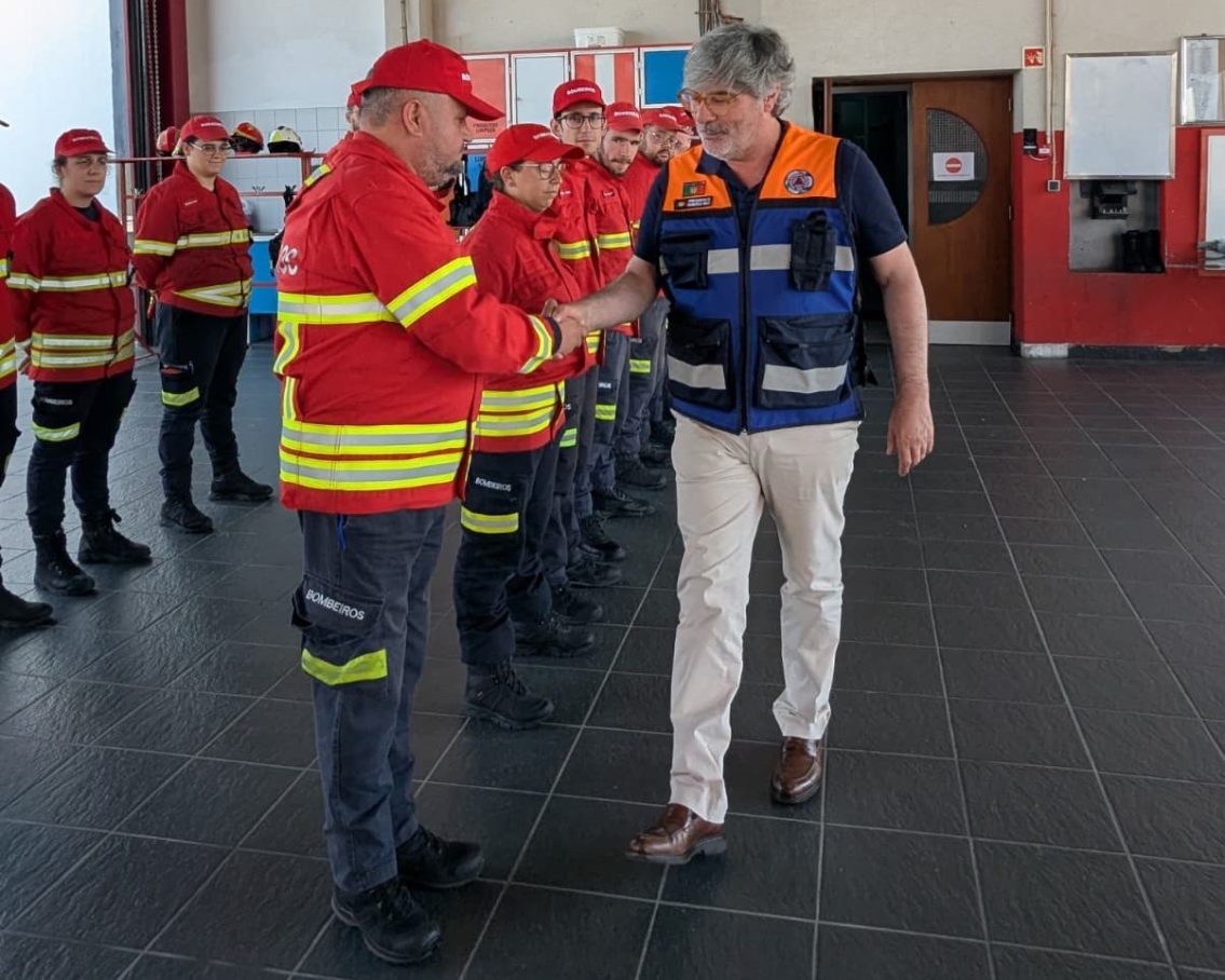Presidente da Câmara de Oliveira do Hospital visita forças do Dispositivo de Combate a Incêndios Rurais no concelho