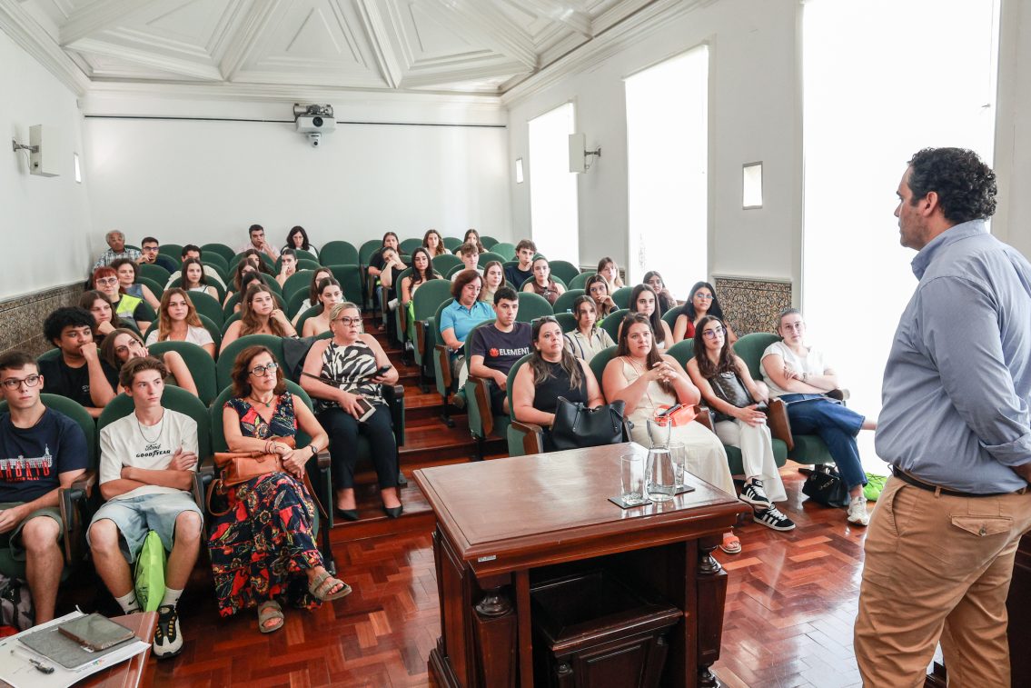 Programa Cool Work arrancou em Seia com 66 jovens distribuídos por 13 entidades do concelho