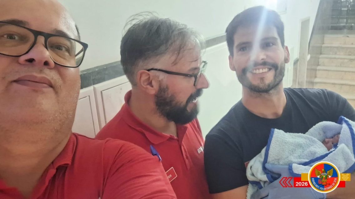 Bombeiros de Seia assistem parto e ajudam bebé a nascer em segurança