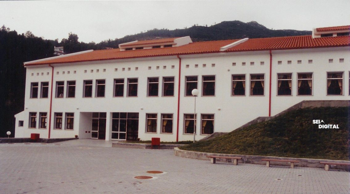 Câmara de Seia cede salas da Escola de Loriga para polo da Escola Nacional de Bombeiros